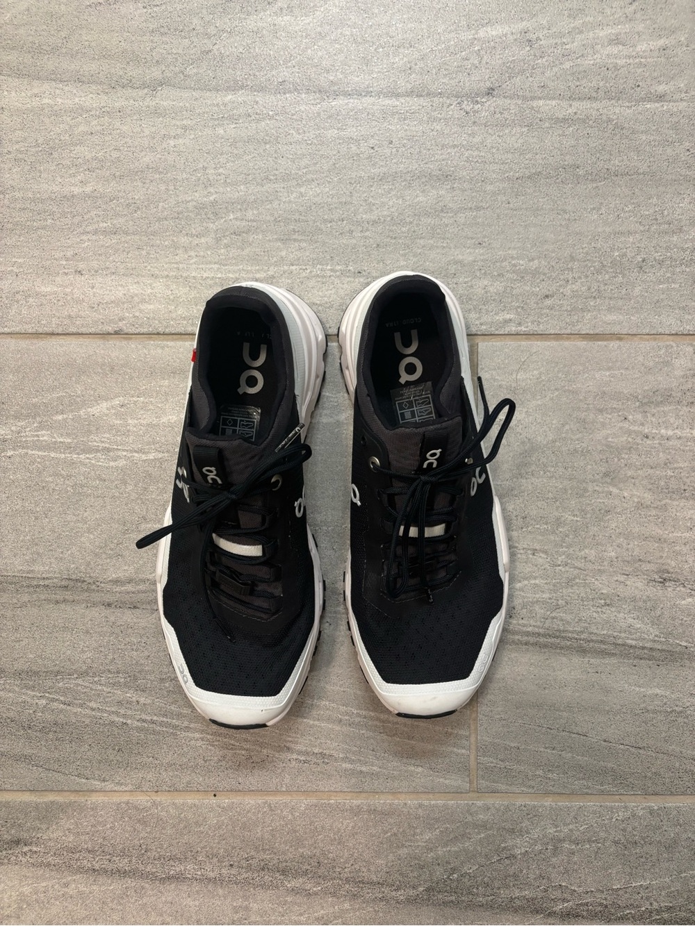 Cloudultra Trail Running Shoe in Black/White - Picture 10 of 16
